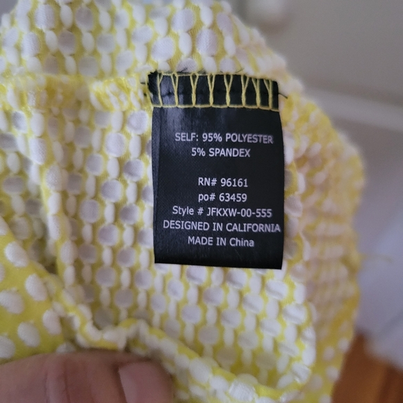 Yellow Polka-dot Dress - Sweetheart Neckline - Picture 6 of 9